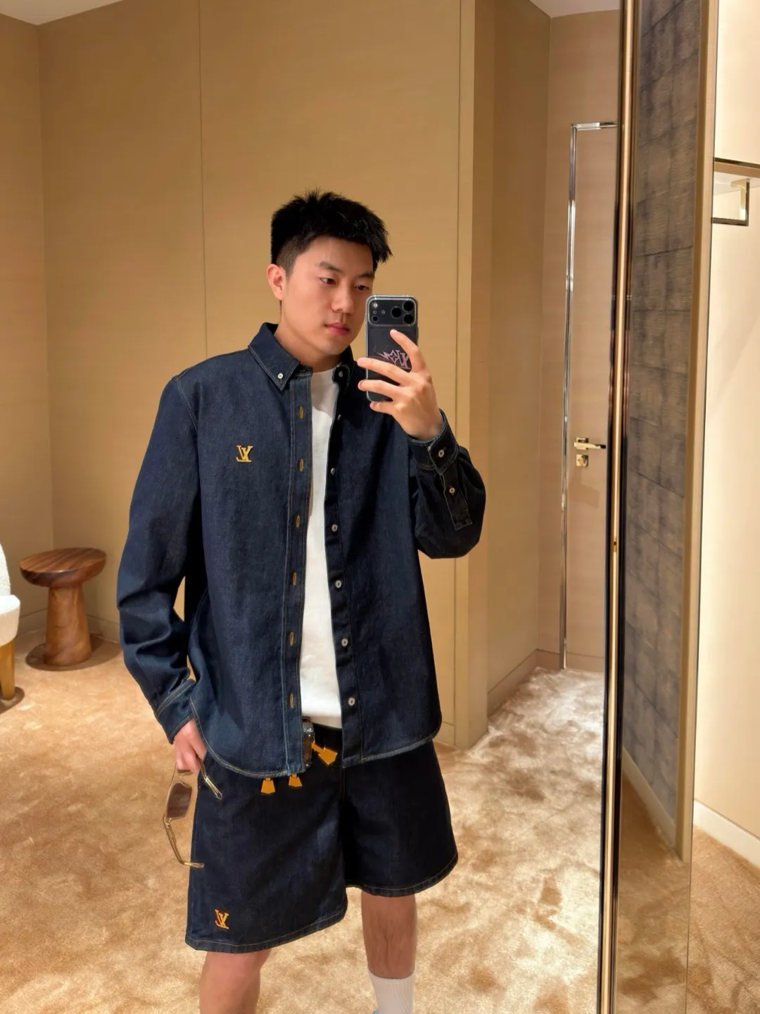 Louis Vuitton/
